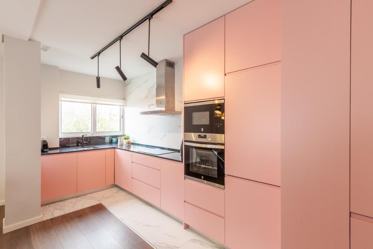Flamingo Apartment In City Center - Minho'S Guest Braga Eksteriør bilde